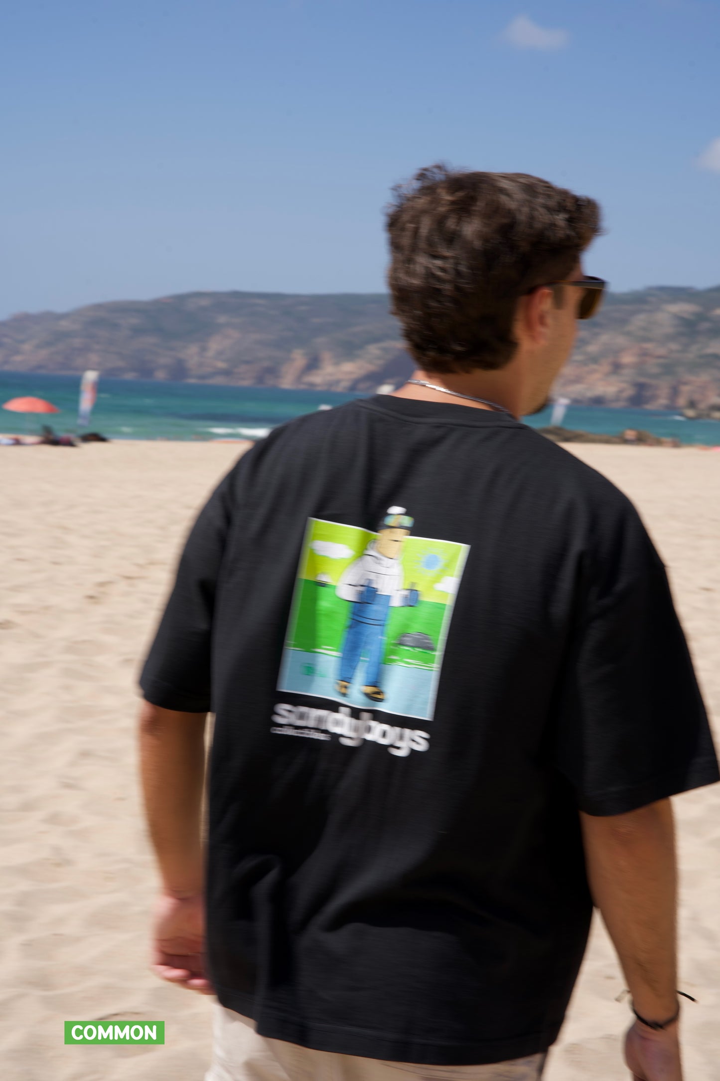 "SPORTY" TEE CAPSULE